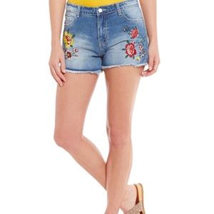 Blu Pepper EMBROIDERED DENIM SHORTS